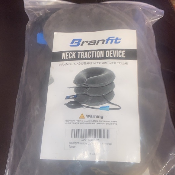 Neck Traction Device Inflatable & adjustable - Picture 3 of 4